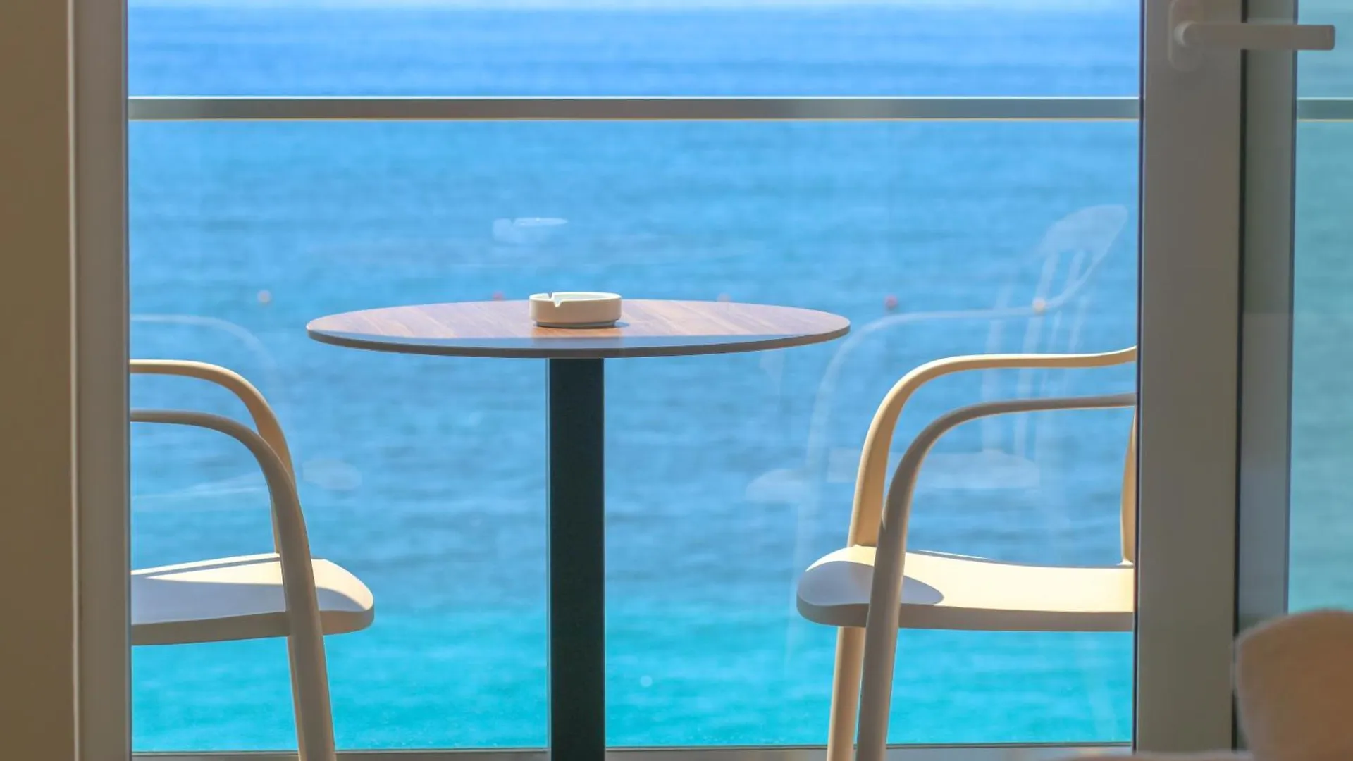 Emily'S Hotel Himare 0*,  Albania